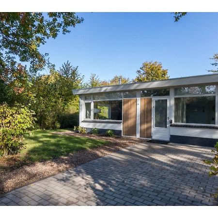 Beautiful Holiday Home With Sauna In A Quiet Wooded Area In Оосткапелл Экстерьер фото