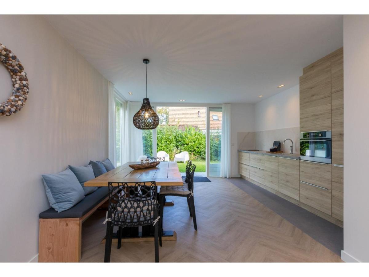 Beautiful Holiday Home With Sauna In A Quiet Wooded Area In Оосткапелл Экстерьер фото